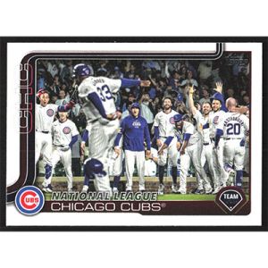 2025 Topps #60 Chicago Cubs Team Card